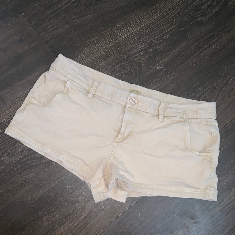 True craft shorts